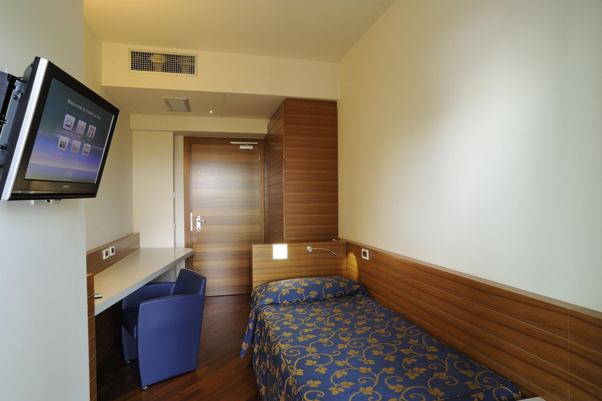 Hotel Le Roi Varazze Bagian luar foto