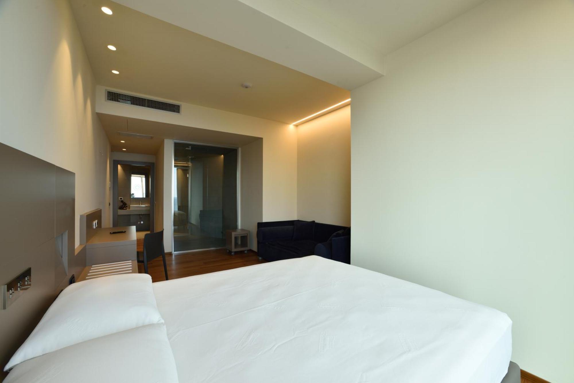 Hotel Le Roi Varazze Bagian luar foto